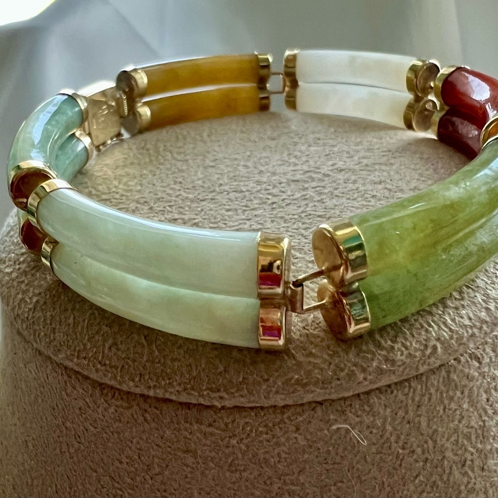 Elegant Multicolor Jade Bracelet Double row. 14k, W 595, 21.0g, 7.25” circumfer - Picture 3 of 11